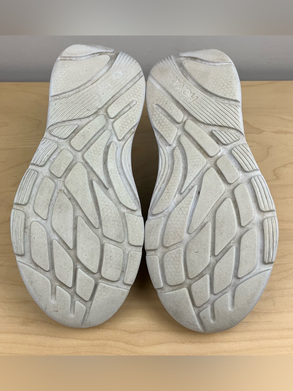 Hoka One One Women’s Size 10 Ora Recovery Shoe 2 Slip On Black & White Shoes - Picture 9 of 11